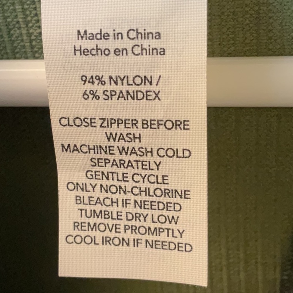 JoyLab Green Bomber Jacket with Zip-Up Design - Picture 2 of 3